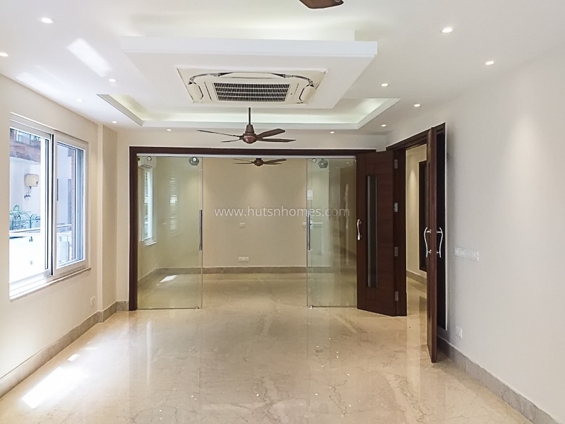 4 BHK Builder Floor For Sale in Hauz Khas