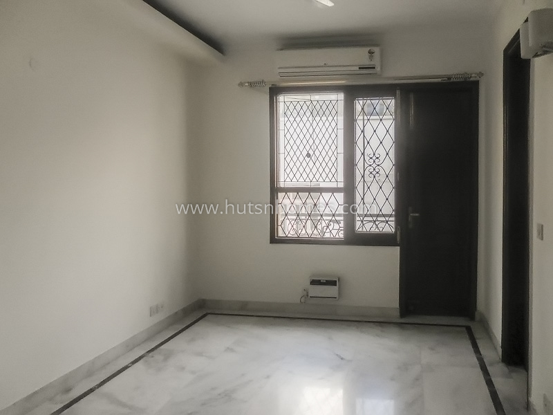 4 BHK Flat For Sale in Vasant Vihar