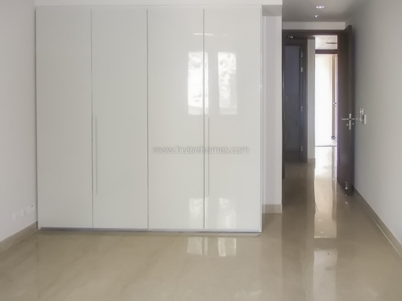 3 BHK Flat For Sale in Jor Bagh