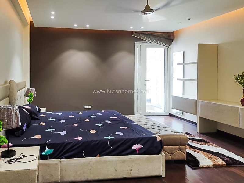 4 BHK Builder Floor For Sale in Hauz Khas