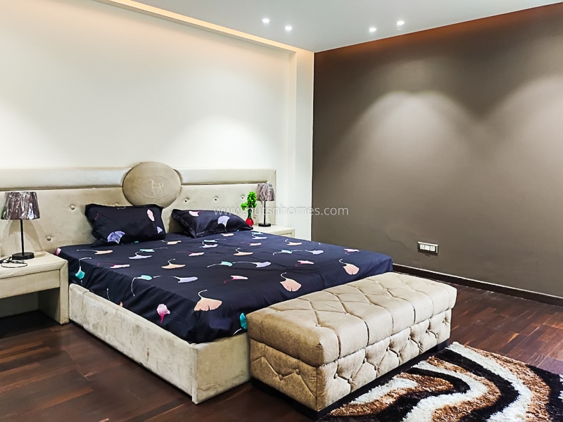 4 BHK Builder Floor For Sale in Hauz Khas