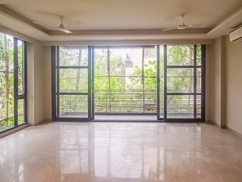 3 BHK Builder Floor For Sale in East Of Kailash