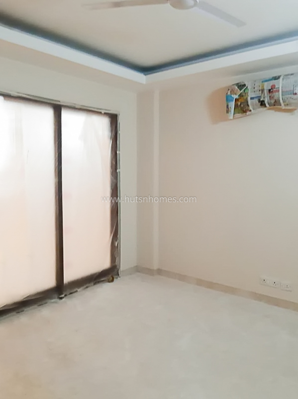 4 BHK Flat For Sale in Greater Kailash Part 2