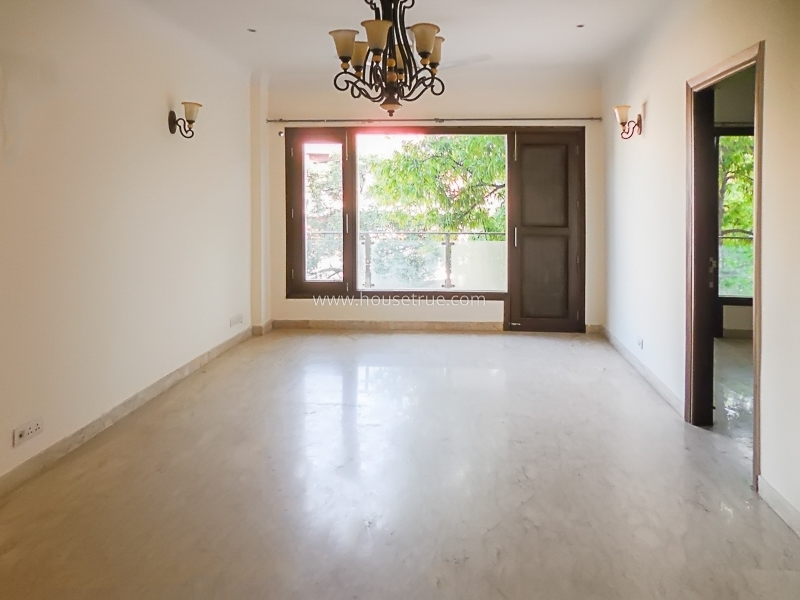 3 BHK Flat For Sale in Defence Colony