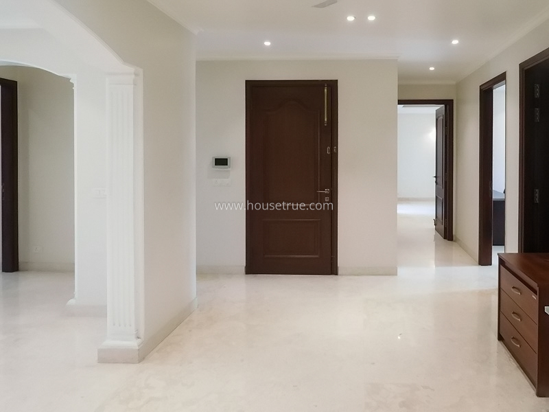 3 BHK Builder Floor For Sale in Defence Colony