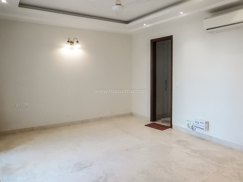 3 BHK Builder Floor For Sale in Defence Colony