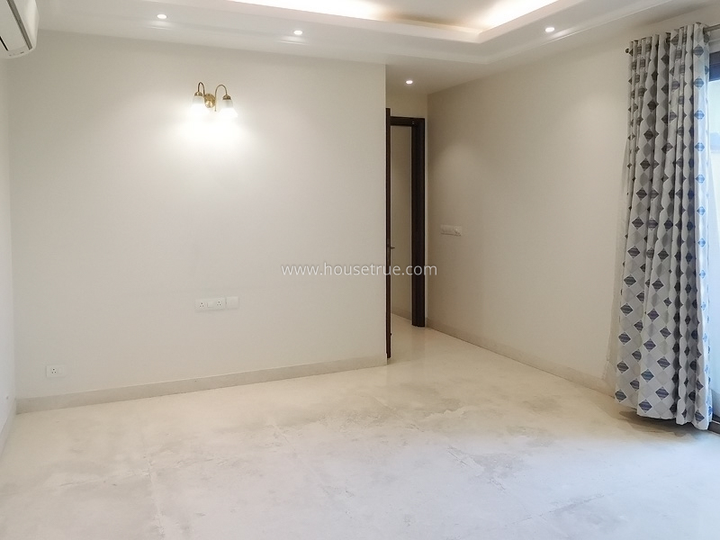 3 BHK Builder Floor For Sale in Defence Colony