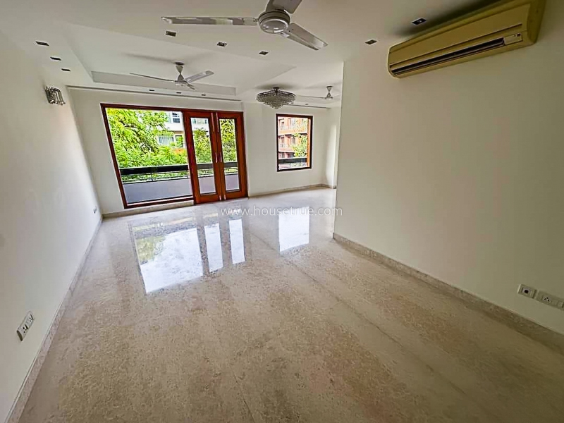 3 BHK Builder Floor For Sale in Defence Colony