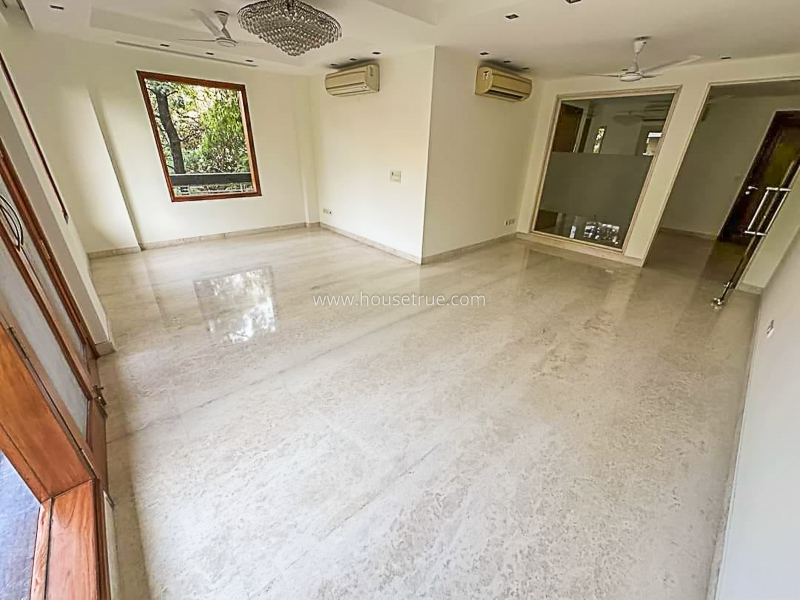 3 BHK Builder Floor For Sale in Defence Colony