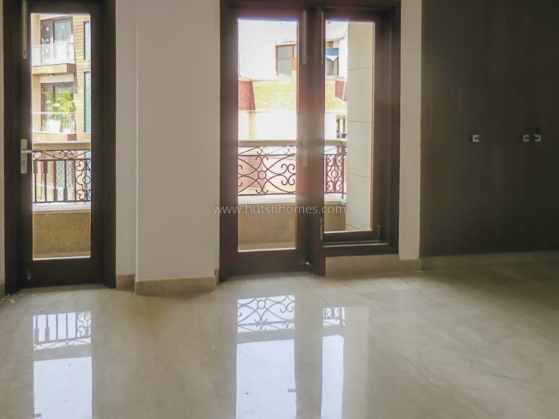 3 BHK Builder Floor For Sale in Defence Colony