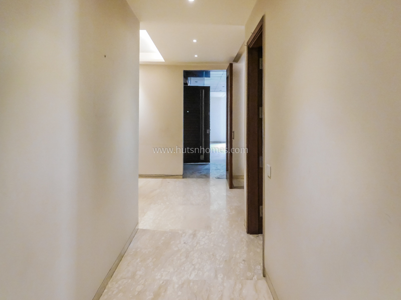 4 BHK Builder Floor For Sale in Pamposh Enclave