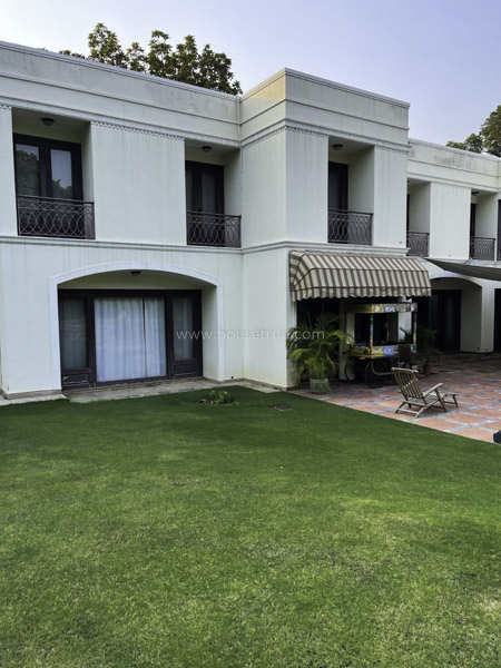 4 BHK Farm House For Sale in Pushpanjali