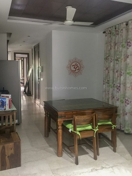 3 BHK Flat For Sale in Safdarjung Enclave