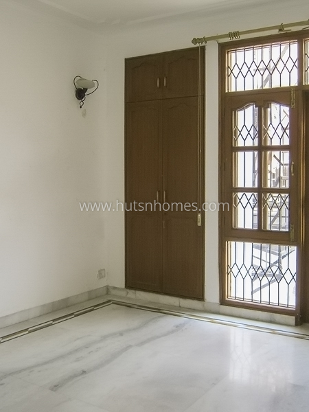 12 BHK House For Sale in Vasant Vihar