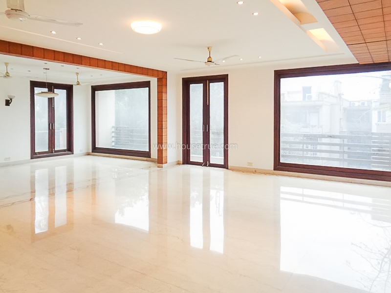 5 BHK Flat For Sale in Greater Kailash Part 2