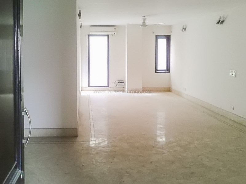 4 BHK Flat For Sale in Greater Kailash Part 1