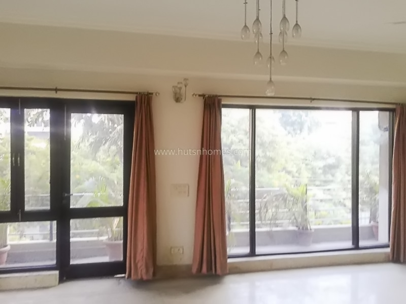 4 BHK Flat For Sale in Greater Kailash Part 1