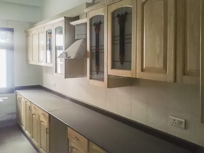 4 BHK Flat For Sale in Greater Kailash Part 1