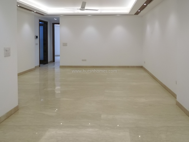 3 BHK Builder Floor For Sale in Nizamuddin East