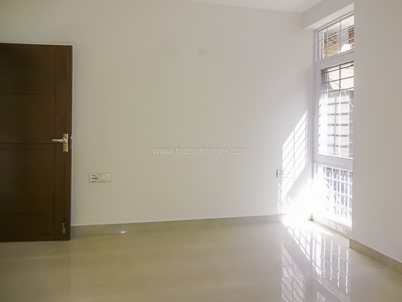 3 BHK Duplex For Sale in Anand Niketan