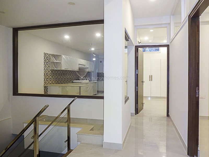 3 BHK Duplex For Sale in Anand Niketan