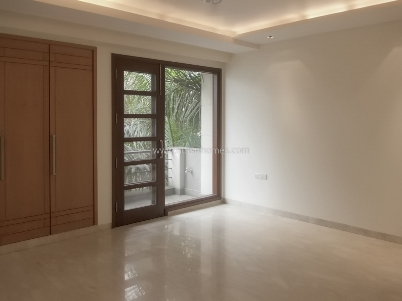 3 BHK Flat For Sale in Gitanjali Enclave