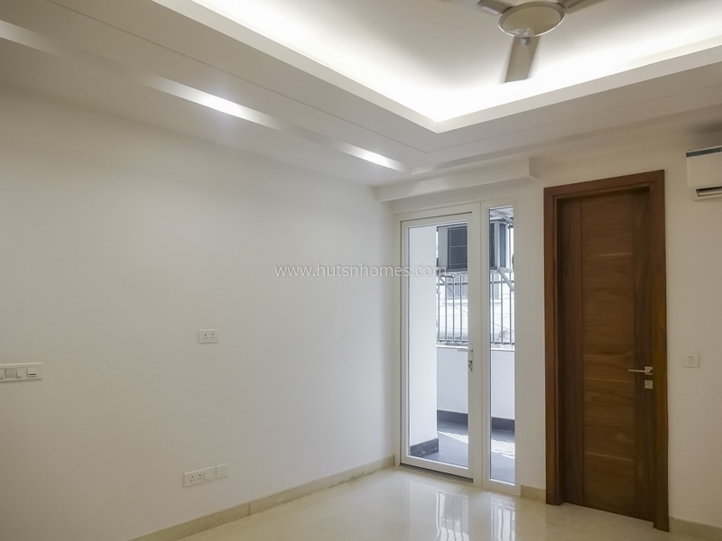 3 BHK Flat For Sale in Lajpat Nagar-3