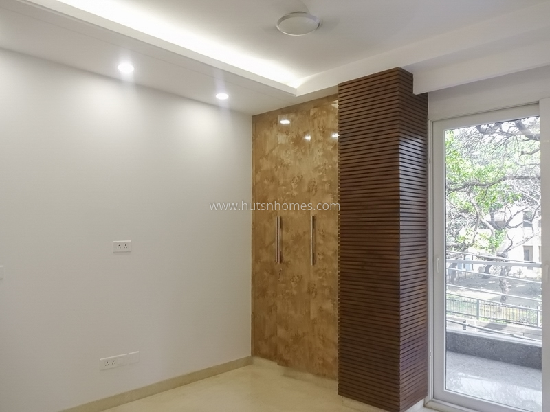 3 BHK Flat For Sale in Lajpat Nagar-3