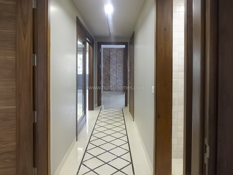 3 BHK Flat For Sale in Lajpat Nagar-3