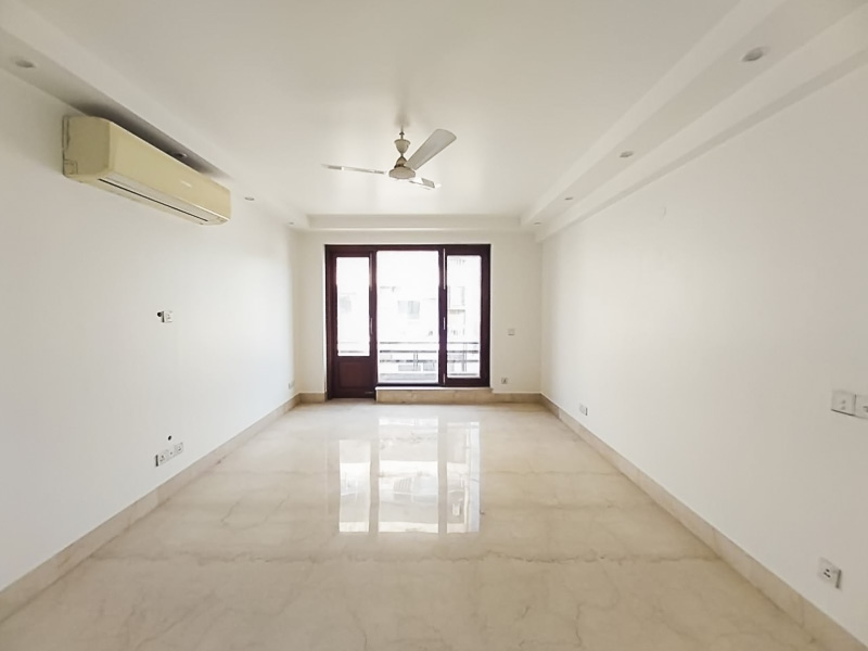 16 BHK Entire-Building For Sale in New Friends Colony