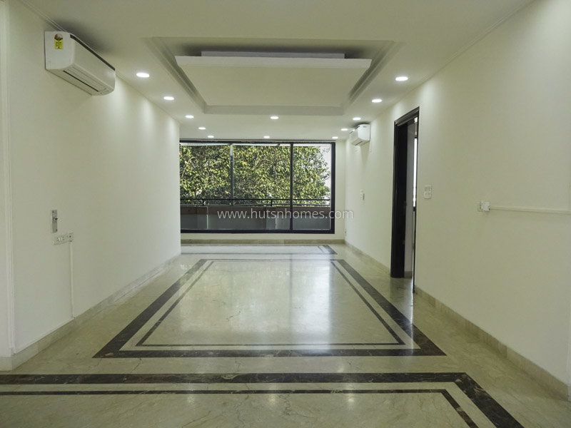 11 BHK Entire-Building For Sale in Vasant Vihar