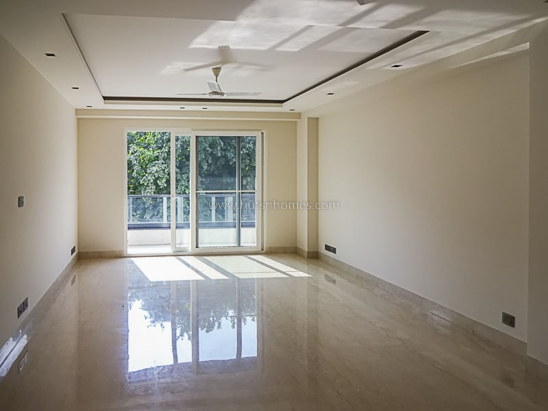 3 BHK Flat For Sale in Defence Colony