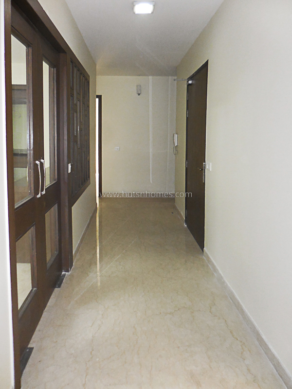 3 BHK Builder Floor For Sale in Defence Colony