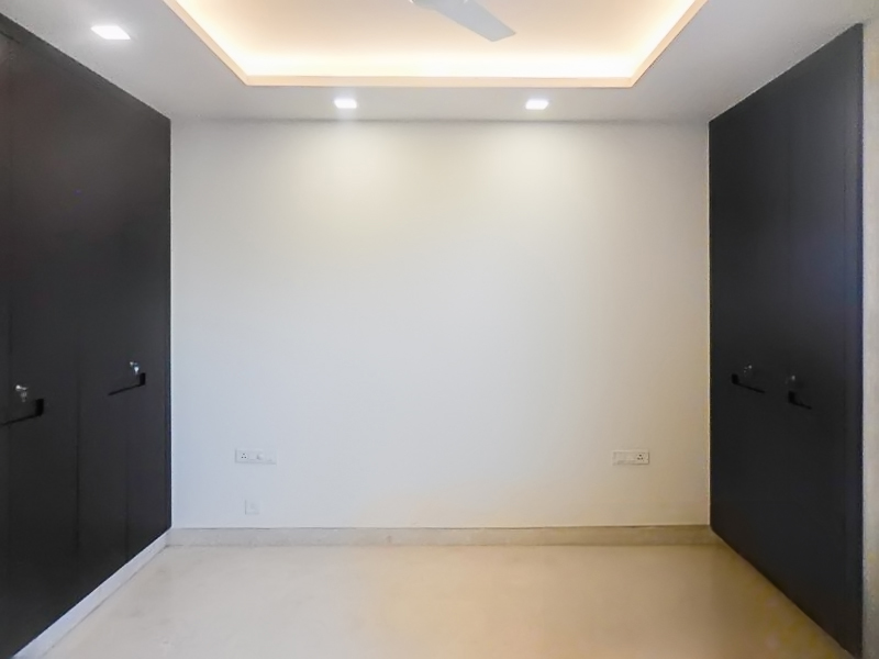 4 BHK Flat For Sale in Vasant Vihar