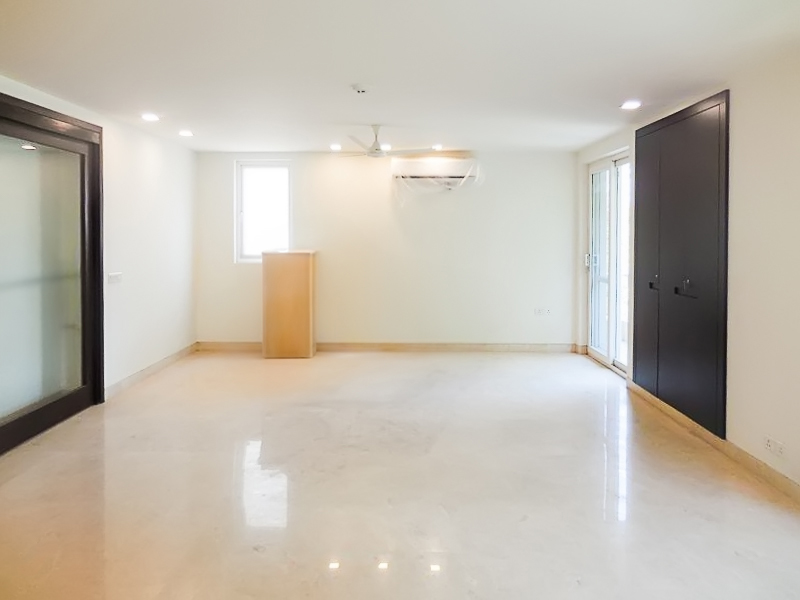 4 BHK Flat For Sale in Vasant Vihar