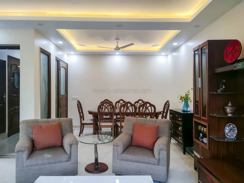 4 BHK Flat For Sale in New Friends Colony