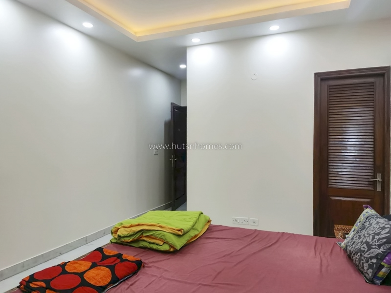 4 BHK Flat For Sale in New Friends Colony