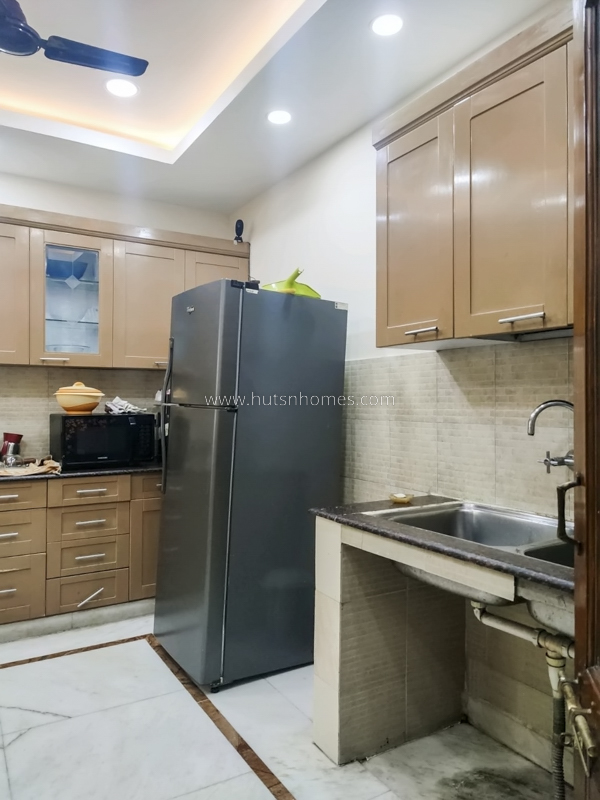 4 BHK Flat For Sale in New Friends Colony