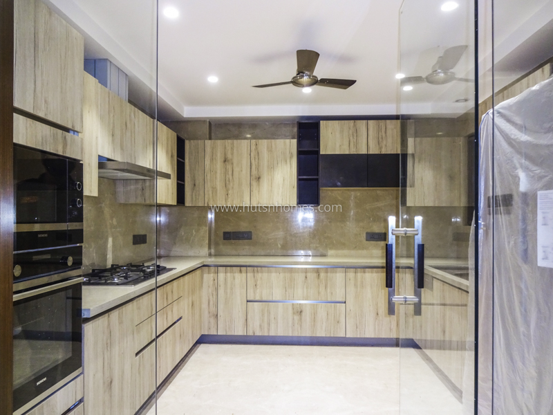 4 BHK Flat For Sale in Greater Kailash Part 2