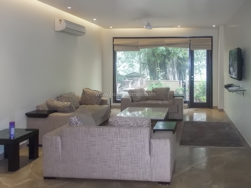 3 BHK Flat For Sale in Chanakyapuri