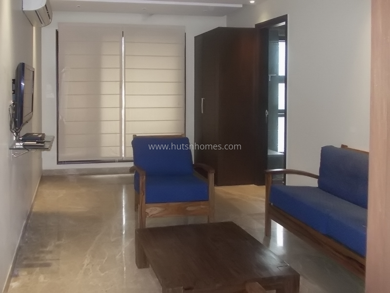 3 BHK Flat For Sale in Chanakyapuri