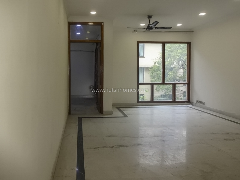 5 BHK Flat For Sale in Gitanjali Enclave