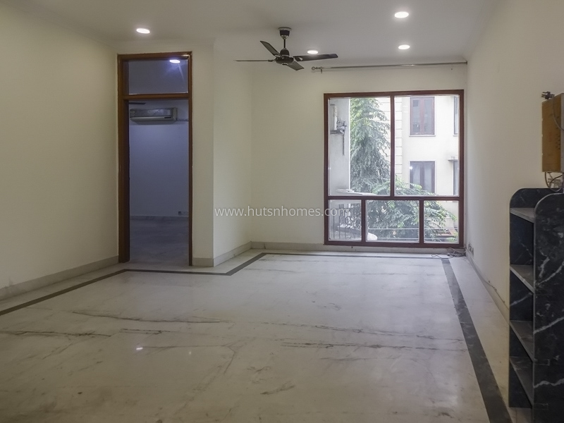 5 BHK Flat For Sale in Gitanjali Enclave