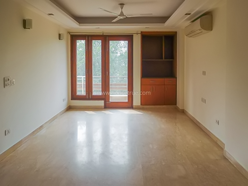 3 BHK Flat For Sale in Jangpura