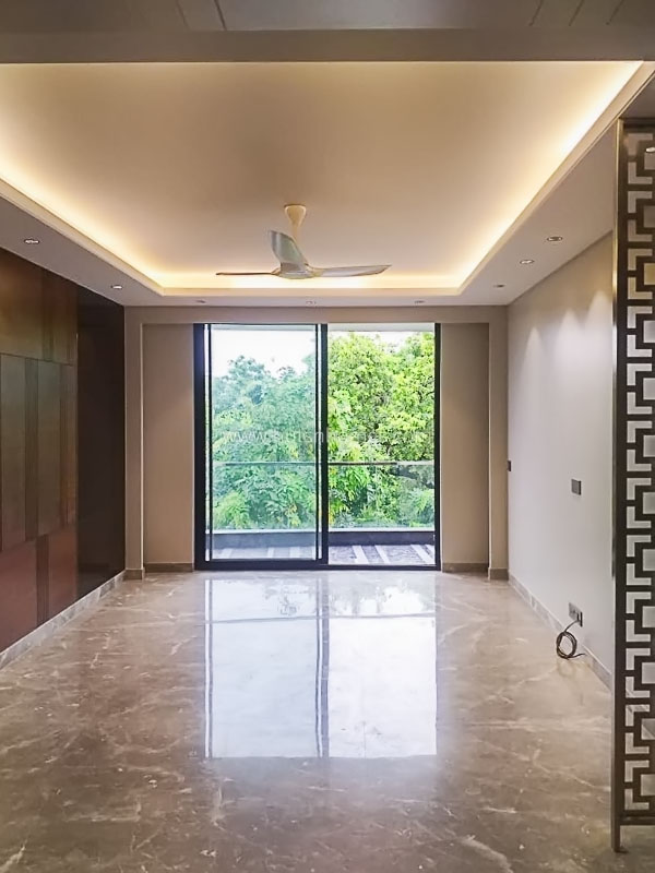 5 BHK Flat For Sale in Hauz Khas Enclave