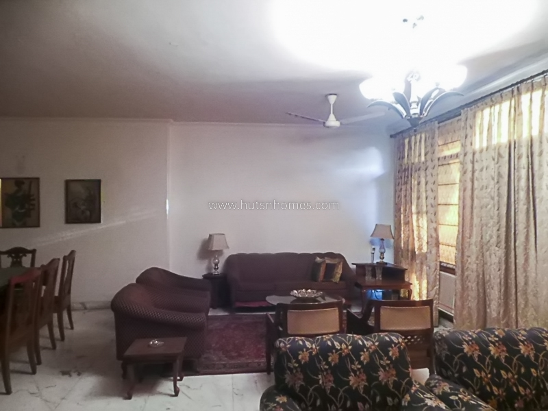 4 BHK Flat For Sale in Panchsheel Park