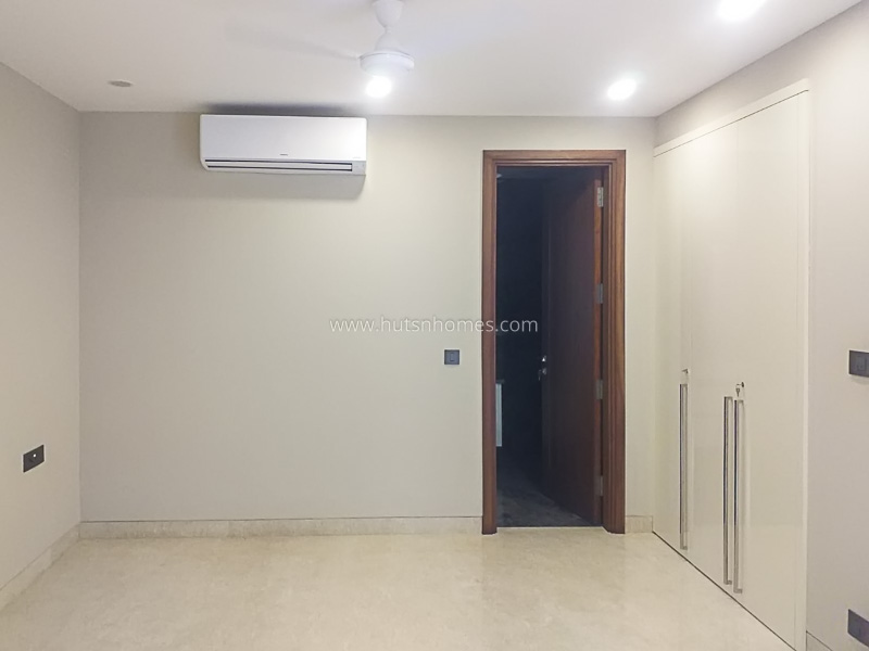 4 BHK Builder Floor For Sale in Panchsheel Park