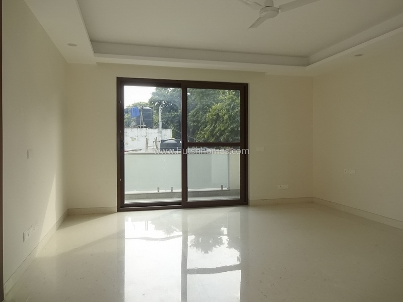 4 BHK Flat For Sale in Panchsheel Park