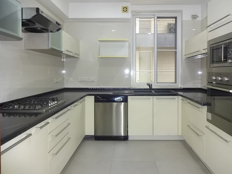 3 BHK Flat For Sale in Panchsheel Park