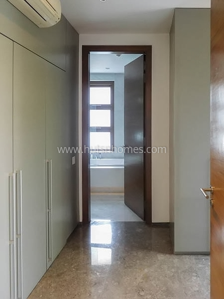 3 BHK Flat For Sale in Greater Kailash Part 1